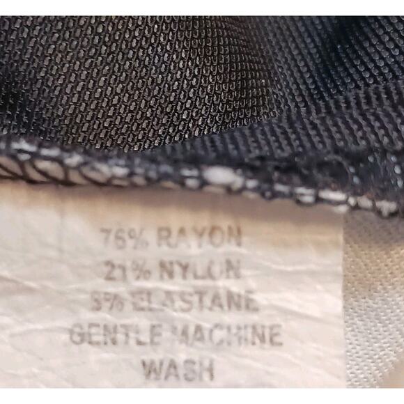 Elliott Lauren Pants Women's Size 10 Black & White Floral Pull On Ankle Rayon - Picture 3 of 14